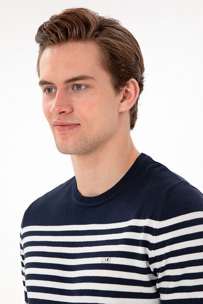 U.S. Polo Assn. Men's Slim Fit Crew Neck Navy Blue Knitwear T-Shirt 50306469 -Vr033