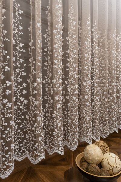 farbateks Бежов Vison Светлокафяв цвят Десен ляв фланел и вътрешен тюл Комбинация от завеси от тюл с деграде ефект