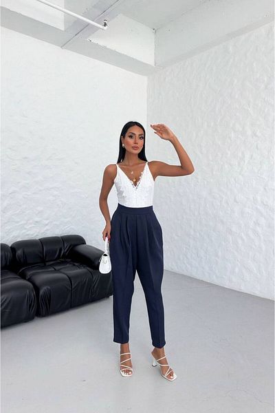 JANSO GROUP -Women's Baggy Cut Tight Leg Double Fabric Pants