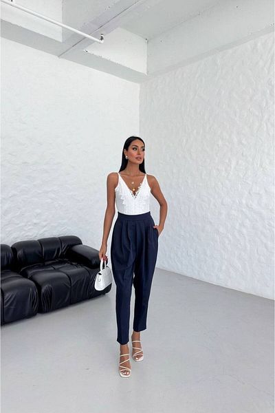 JANSO GROUP -Women's Baggy Cut Tight Leg Double Fabric Pants