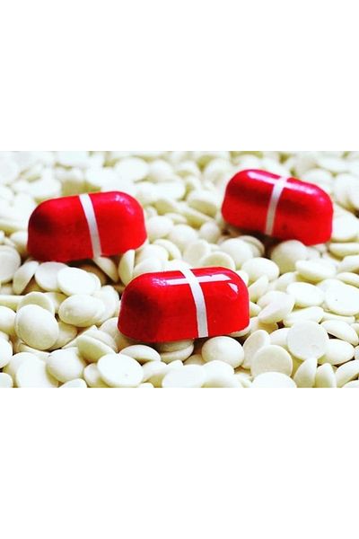 Greyas Polycarbonate Oval Praline Chocolate Mold 13.5 Gr