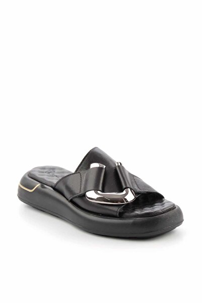 Bambi Siyah Leather Kadın Terlik K04292770203