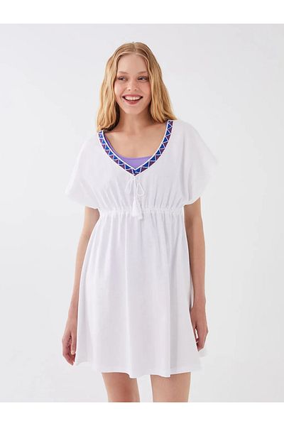 LC Waikiki LCW DREAM Λευκό Γυναικείο Φόρεμα παραλίας με κοντό μανίκι με λαιμόκοψη