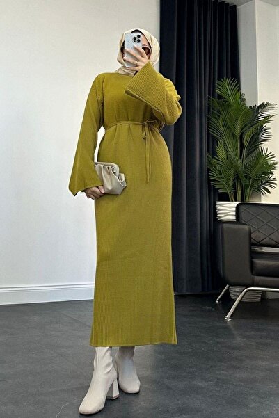 MY QILAM Triko Uzun Elbise Yarasa Kol Tesettür Elbise Yağ Yeşili Standart Beden (36/44 Arasi)