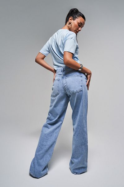 its basic Blugi de zăpadă pentru femei Culoare V-4S5-3 Blugi din denim din țesătură Viscon, cu o formă lejeră