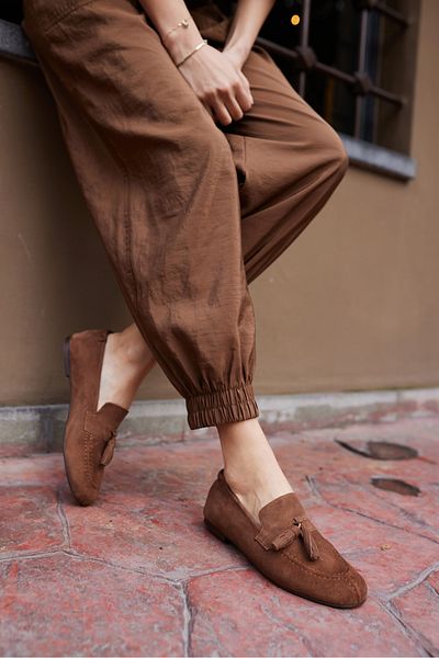 ANGELİNA JONES Albares Women's Brown Mocha Real Suede Tassel Loafer