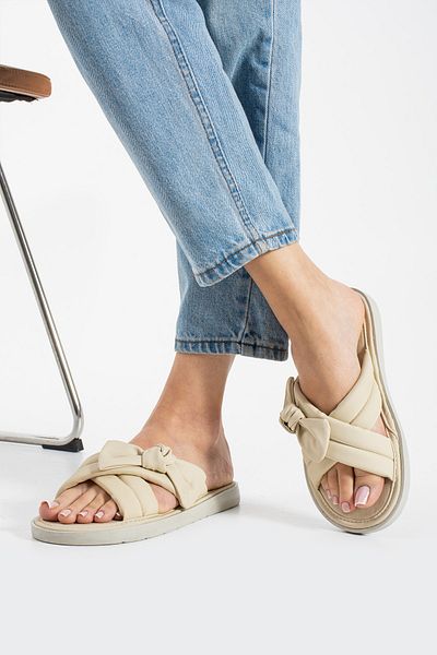 Enova Women's Comfortable Sole Flexible Daily Lightweight Stylish Modern Young Mother Slippers Narrow Fit