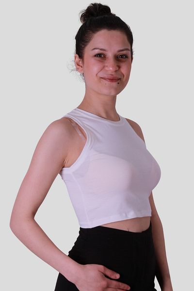 trender Crop Cream Women's Sleeveless T-Shirt 587-04