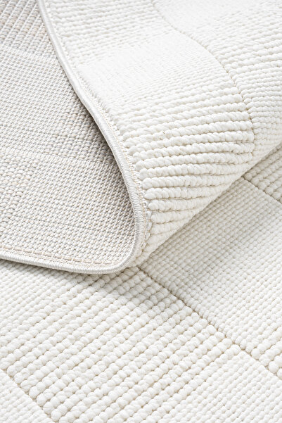 SANRUGS Home & Living Yumuşak Bukleli Anti Alerjik ve Dekoratif Makine Halısı...