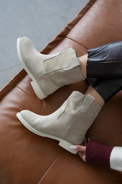 STRASWANS Toffy Women's Flat Sole Genuine Leather Suede Boots Beige