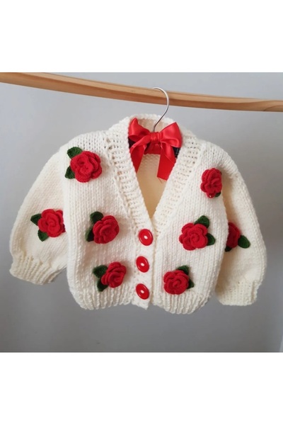 ThreadArtByNur El Örgüsü Gül Detaylı Bebek Hırkası
