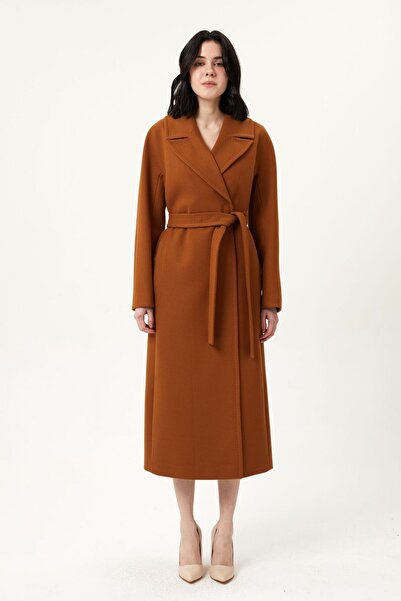 AGSPARK BELDEN KEMERLI ARKADAN YIRTMAÇLI KABAN