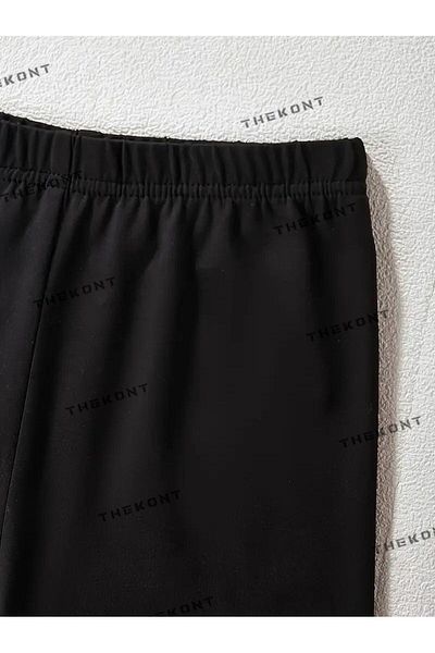 THEKONT ЛЕТЕН КОМПЛЕКТ ОТ ДЕТСКИ ШОРТИ И ТЕНИСКА С ПРИНТ „ЗЕЛЕНА ФОРМА“
