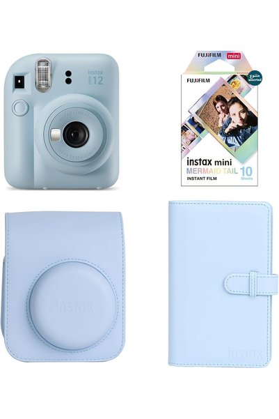 Fujifilm صندوق هدايا كاميرا Instax Mini 12 (أزرق فاتح)