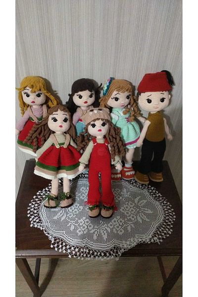 SKOC Amigurumidoll's Remote: 35 Cm, Clothes and Shoes Removable, Girl Toy
