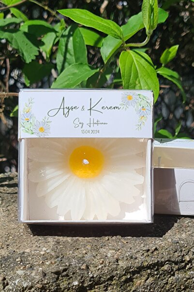 Atölye Mi Kartlı Kutulu Papatya Mum Nikah Şekeri Söz Nişan Hediyelik 20 Adet