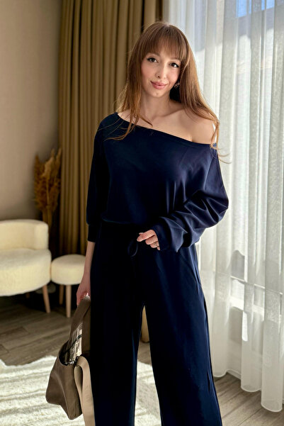 Dilay Gökoğlu Butik Синій спортивний костюм з низькими плечима