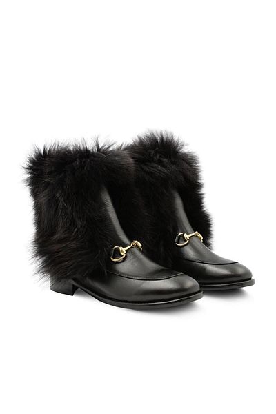 Vario Woman's Black Fur Boot