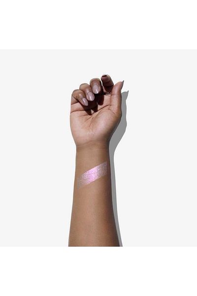 Oriflame The One Illuskin Long-Lasting Liquid Illuminator