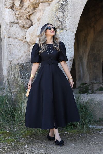 bytugcekaya Rochie neagră cu mânecă cu balon cu centură groasă