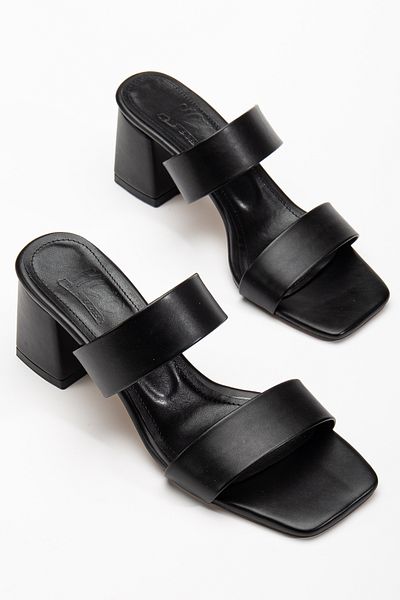 HCO Women's 5 cm Thick Heel Casual Classic Slippers