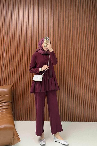 Melike Tatar 6-694 Model Burgundy Ruffle Suit