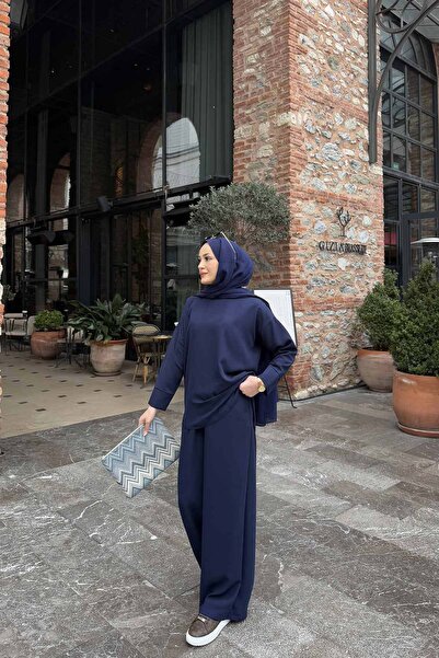 Melike Tatar Lacivert Basic Krep Tunik 32-2239