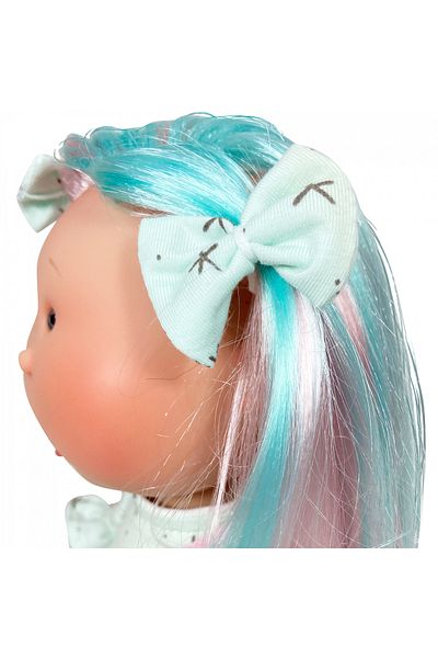 OEM Păpușa Nines D'onil, Mia, cu păr roz și șuvițe verzi, cu articulații, cu parfum de vanilie, 30 cm
