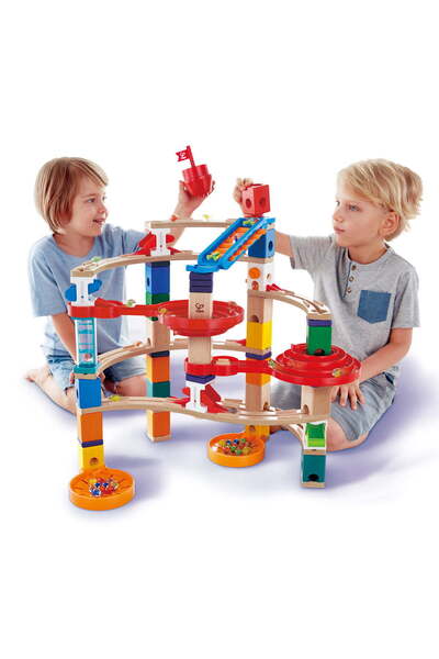 Hape Quadrilla Children's Toy - Ball Circuit - Super Spiral (129 PIECES)