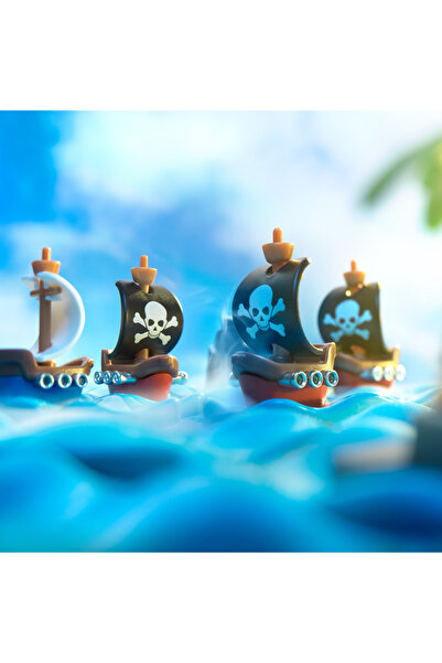 Smart Games Board Game - Pirates Crossfire