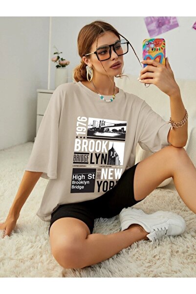 NoVibe 1976 Brooklyn Bridge Printed Beige Oversize T-shirt
