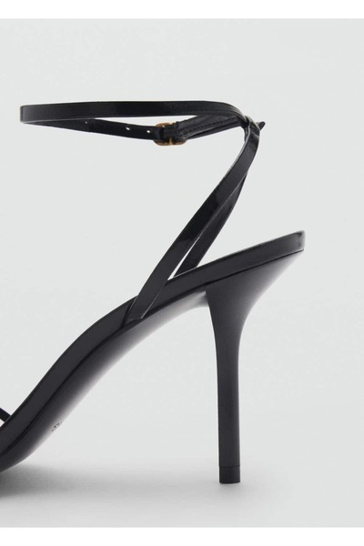 MANGO Woman Bantlı topuklu sandalet