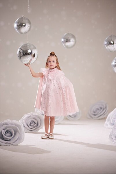 Aslı Türkoğlu كيب بناتي من التول اللامع