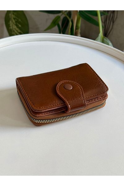 ZEYS Стилен дамски портфейл с лъскави кожени копчета отпред