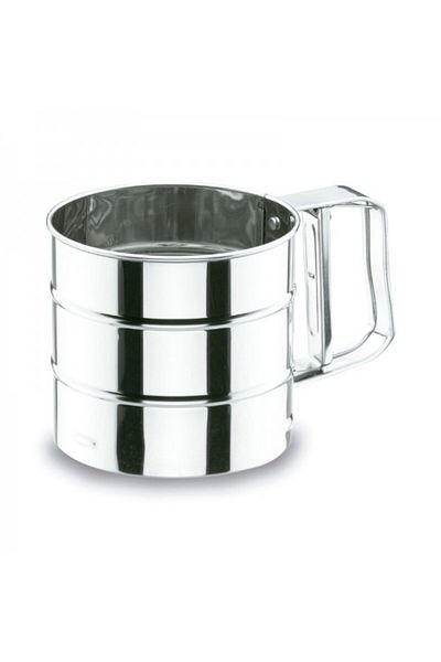 Lacor Cup Type Sieve For Sifting Flour Or Powder, 500 Grams