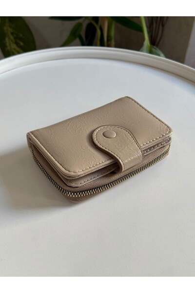 ZEYS Stylish Women's Wallet with Shiny Leather Front Button Detail
