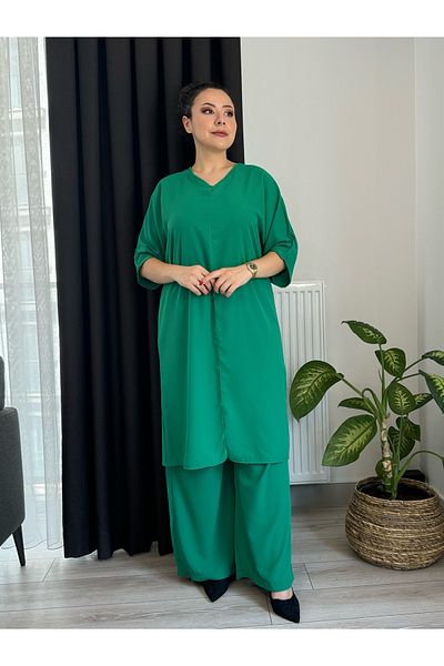 MODA Women's Plus Size Bat Woven Suit with Slit Sleeves