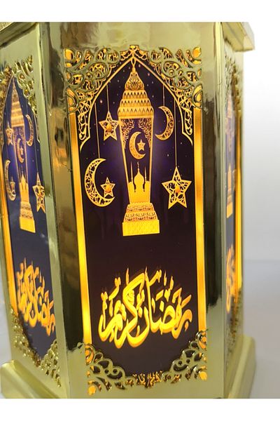 Generic فانوس لون ذهبي مع زجاج ازرق نقشه رمضان كريم مع اضاءه يعمل بالبطاريات