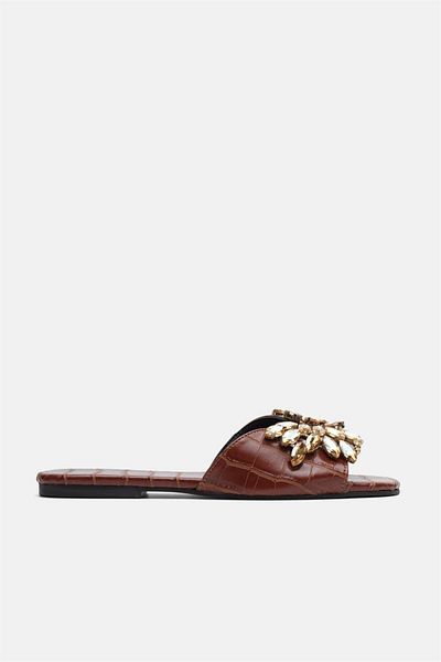 carweza Gizzy Brown Stone Flat Slippers