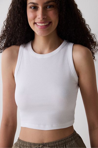 Penti Basic Crop mit weißem Oberteil von Basic Optics