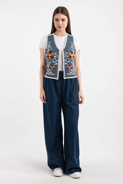 Hatun Atila Vestă din acrilic cu modele florale HatunAtila Indigo- 5155