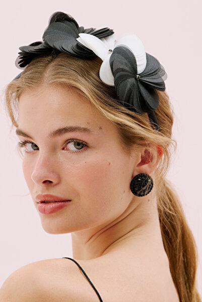 Roman Çiçek Motifli Taç Siyah-Beyaz Y2586201_0856