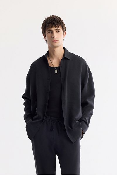 Avva Men's Black Bottomed Brit Collar Modal Blended Oversize Fit Shirt