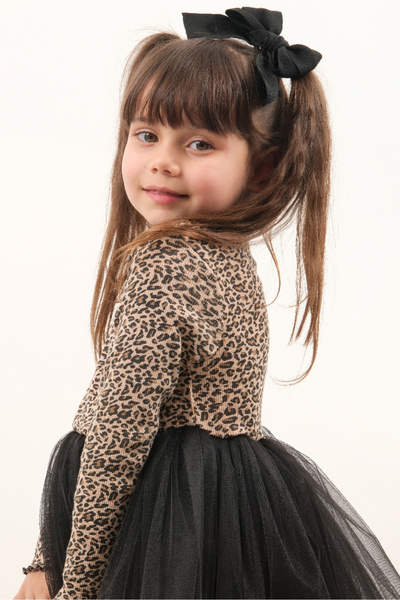 Milangel FİTİLLİ KUMAŞ ÜZERİ LEOPAR DESEN BASKILI  ETEK UCU SİYAH TÜTÜ ETEKLİ UZUN KOLLU KIZ ÇOCUK ELBİSE