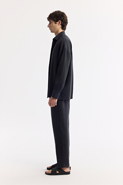 Avva Erkek Siyah Alttan Britli Yaka Soft Touch Oversize Fit Gömlek A51Y2168