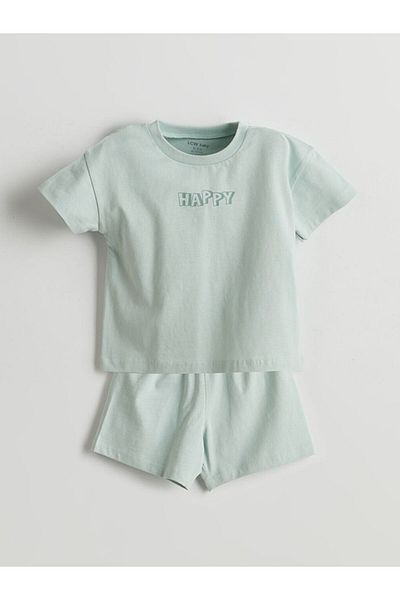 LC Waikiki Sari Basic Baby Boy T-Shirt and Shorts 2-Pack