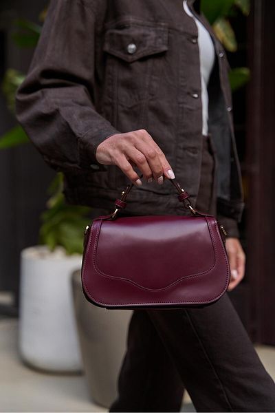 Madamra Claret Red Damen-Hand- und Umhängetasche mit überkreuztem Riemen