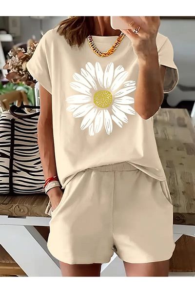 PENTHİLUS 2 Piece Set Floral Print Short Sleeve T-Shirt and Shorts