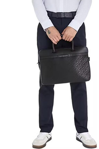 Tommy Hilfiger Erkek Monogramlı Tasarım Geniş İç Mekan Siyah Laptop & Evrak Çantası AM0AM13104-BDS