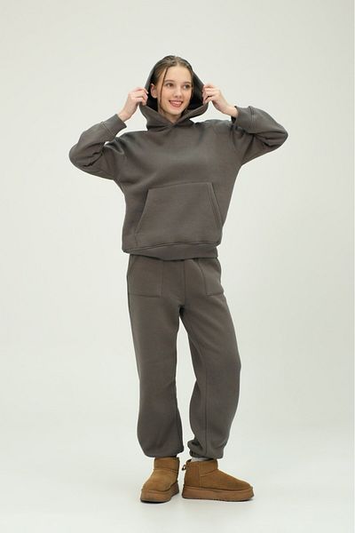 The Champ Clothing Set hanorac și pantaloni de trening oversize unisex, 80% bumbac, țesătură cu 3 fire, confortabil și elegant.